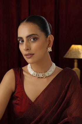 Pritakshi White Kundan and Pearl Choker Set-Kundan