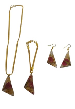 Elegant Dried Rose Resin Jewelry Set with Gold Accents
