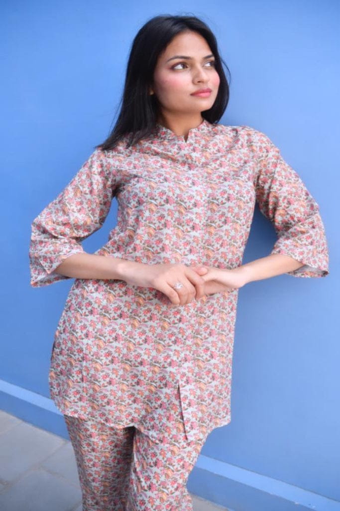 Classic Floral Handcrafted Co-ord set : lightweight fabric