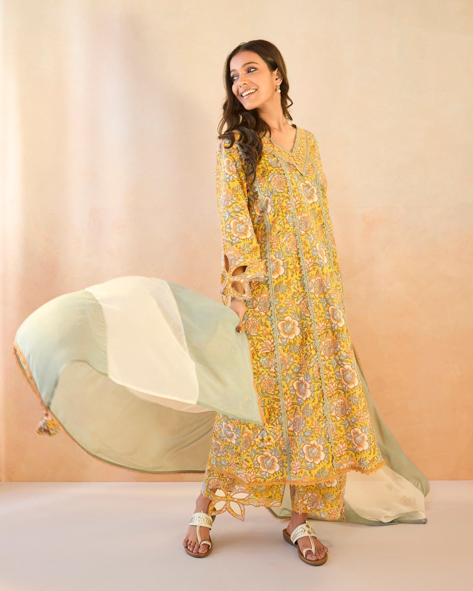 Sunflower Chintz Dupatta-One Size / Sunflower White