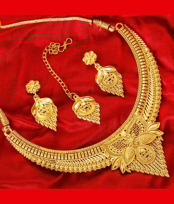 Lily Gold Brass Necklace Set ( Pack of 1 )