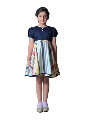 DE CHEVALERiE en Rouge -Robin Lilac Frock- Blue 6-7 Years