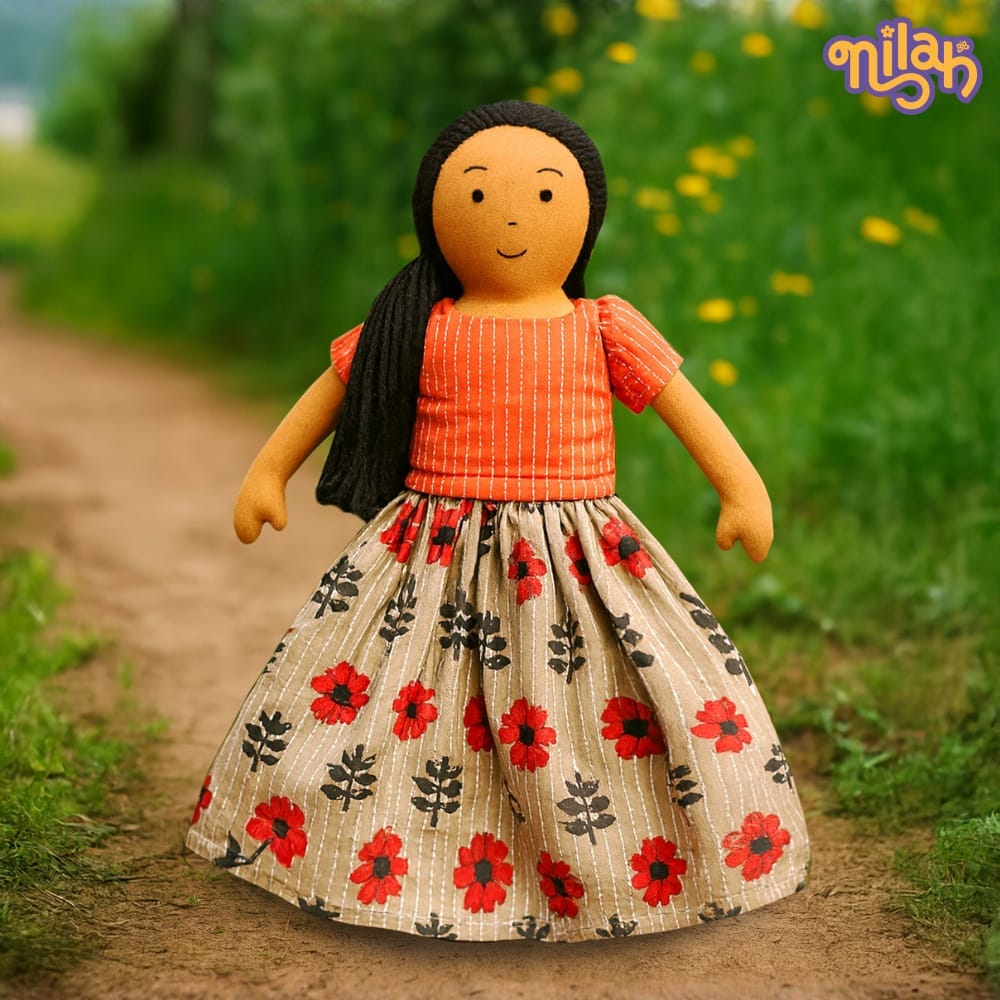 Malai - Nilah's Elder Sister in Classic Grey