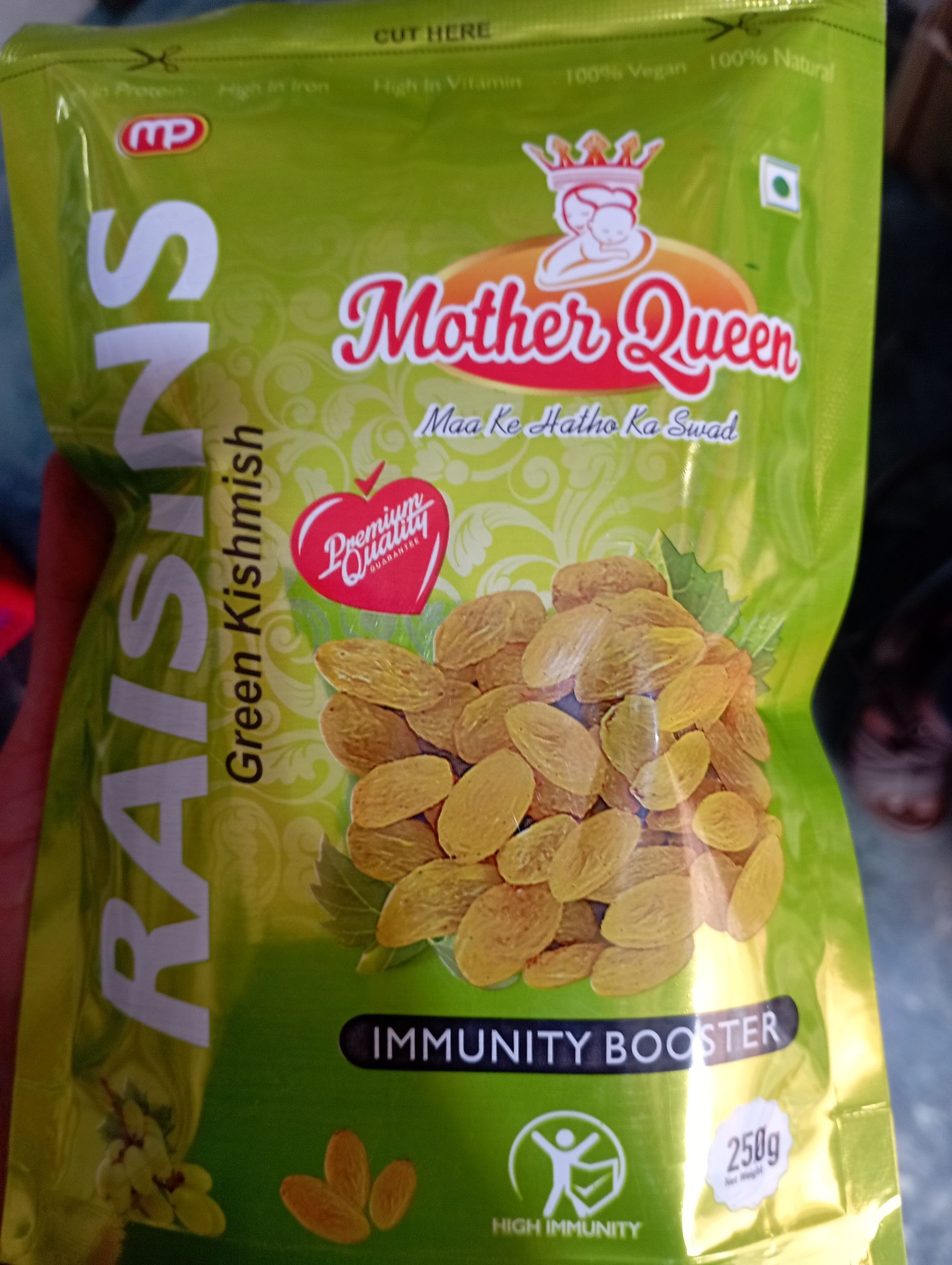 Mother queen kishmish