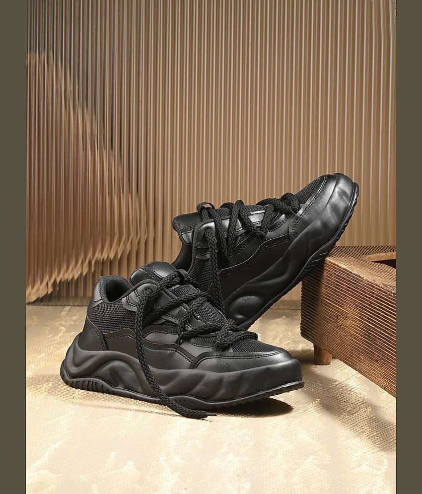 Aadi Running Shoes Black Men's Lifestyle Shoes