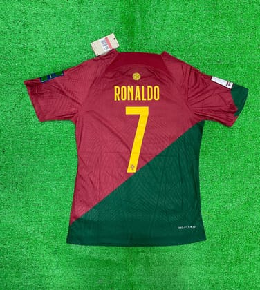 Portugal RONALDO 7 PLAYER VERSION Home World Cup 2022 Jersey With WC Badges-M