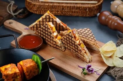 Paneer Tikka Sandwich