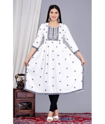 P PRIYA FASHION Rayon Embroidered Nayra Women's Kurti - White ( Pack of 1 )