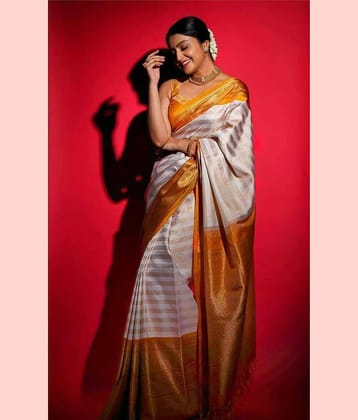 fab woven Art Silk Woven Kanjeevaram Sarees With Unstitched Blouse Piece ( White )