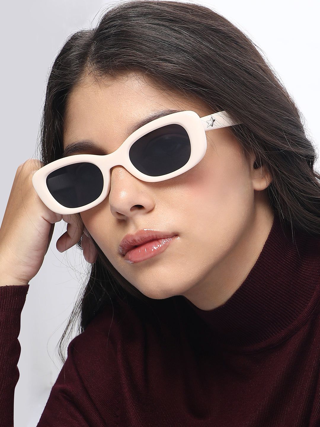 The Retro Rectangular Sunglass - Daisy White-Sunglass