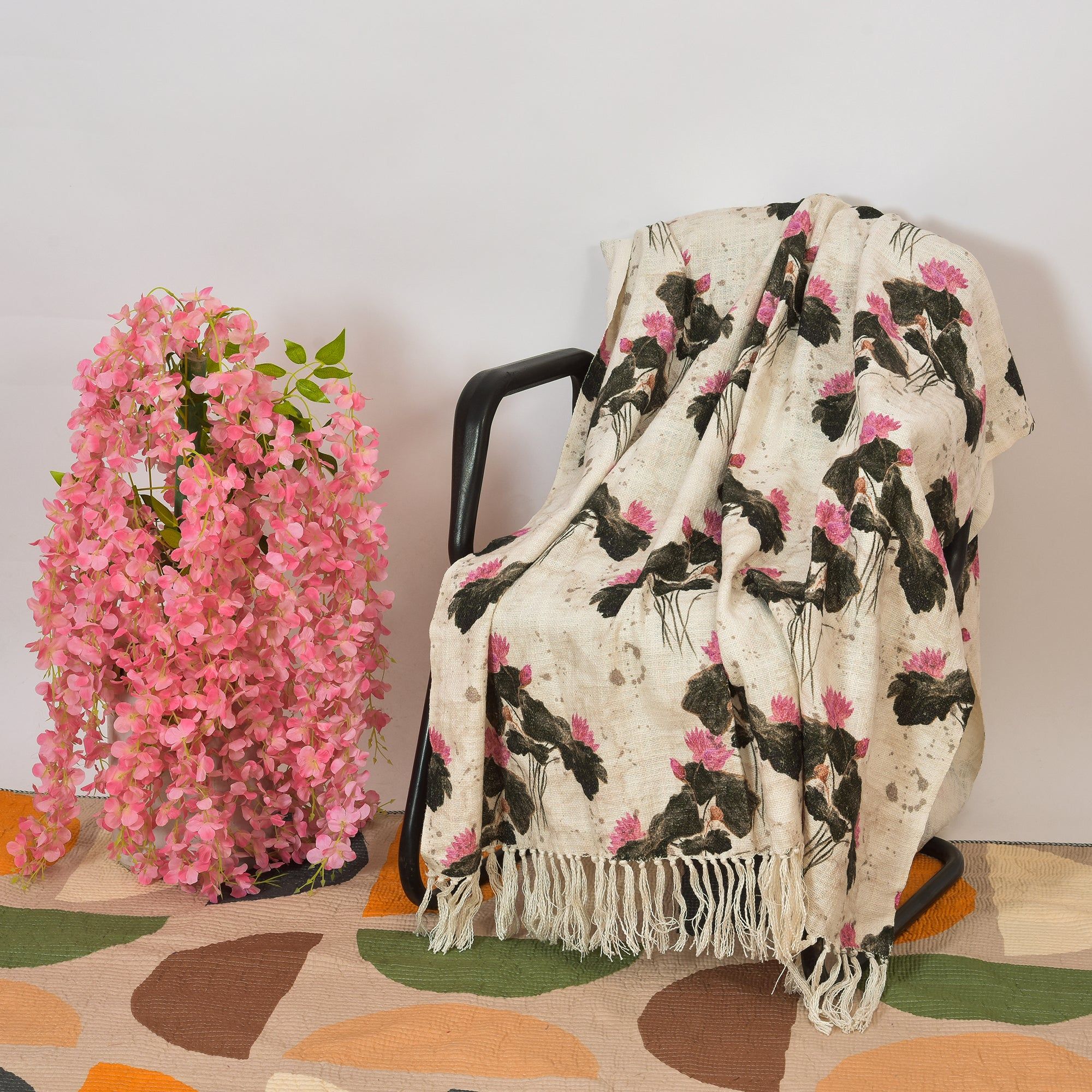 Tulip Handmade Throw-Width: 130 CM Length: 170 CM