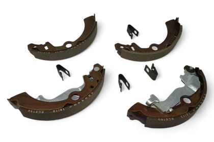 Maruti Suzuki Rear Brake Shoe Set AV832451