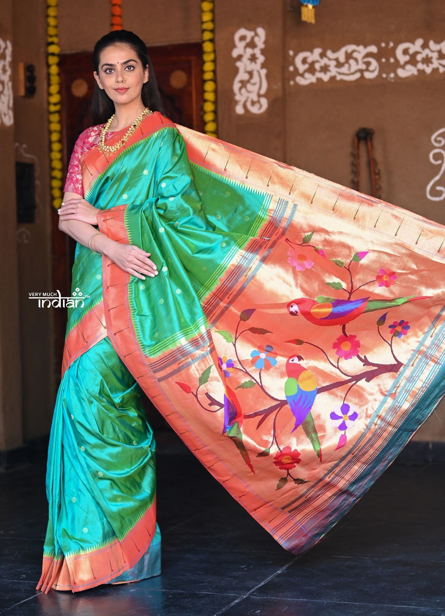 Raaga Exclusive ~ Muniya Border Traditional Handloom Pure Silk Sea Green Paithani with Parrots Pallu