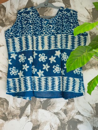 Indigo Handcrafted Batik Sleeveless Cotton Top-L
