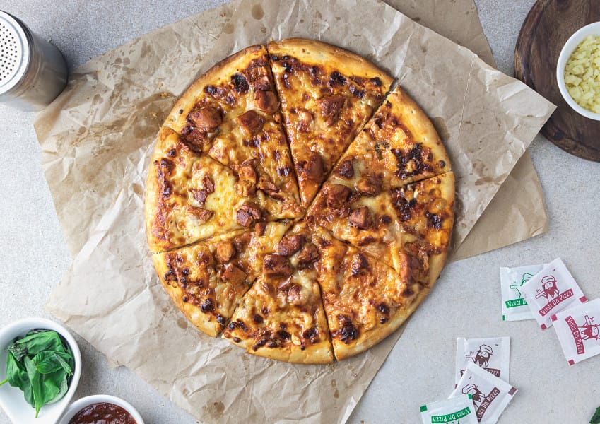 Dumdaar chicken tikka pizza