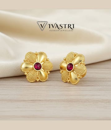 VIVASTRI Golden Stud Earrings ( Pack of 1 )