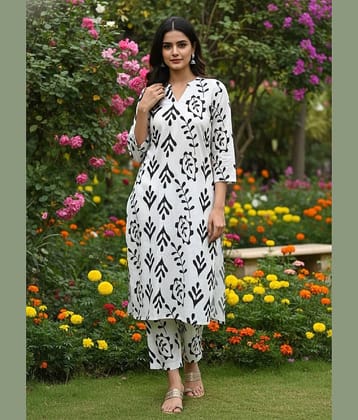 ETZIN Women Rayon Printed Straight Kurti With Pants ( White )