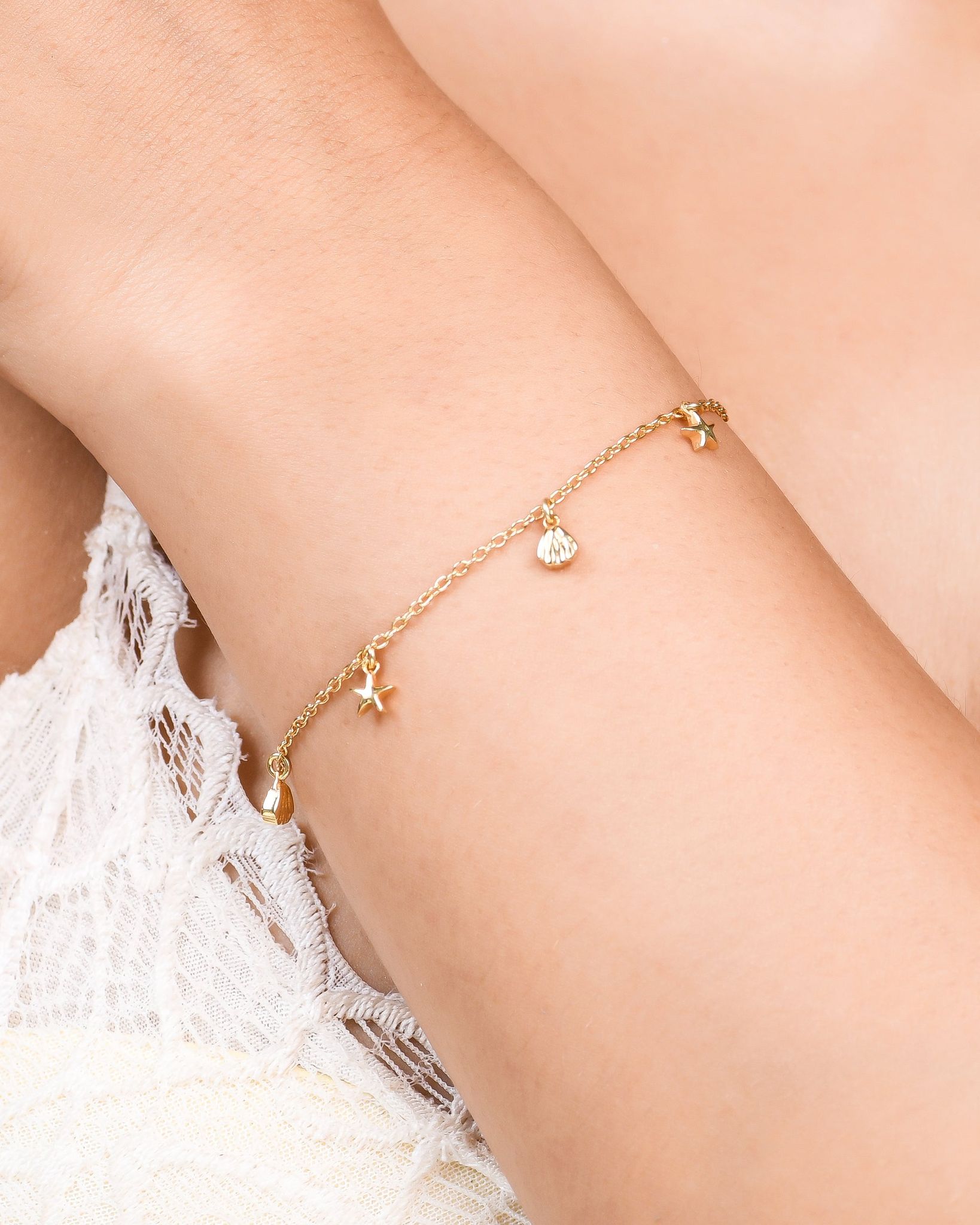 Star Shell Bracelet-18k Gold Plated / 5.5" + 1"