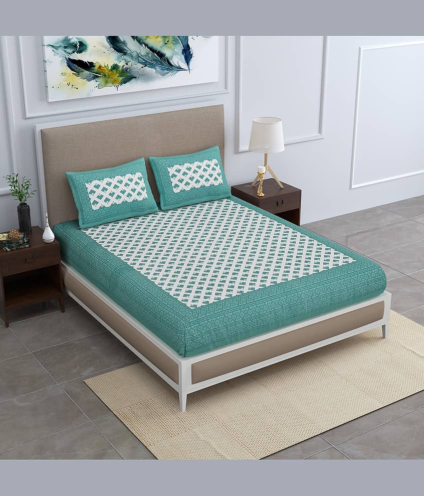 PETROSOLY Cotton 1 Double Bedsheet with 2 Pillow Covers ( Green )