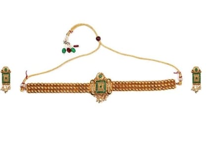 Women's Elegent Brass and Modern Gold Plated Chowker Set (Green, Free Size)