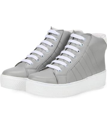 Commander Shoes - Blue  Women's Sneakers