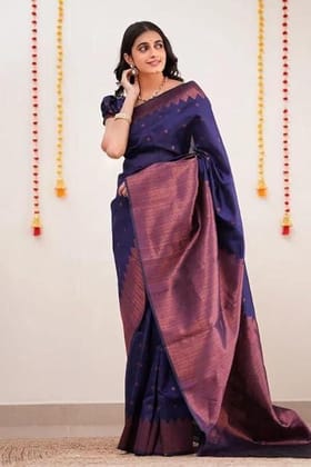 Women's Pure Silk Traditional Saree With Blouse Piece