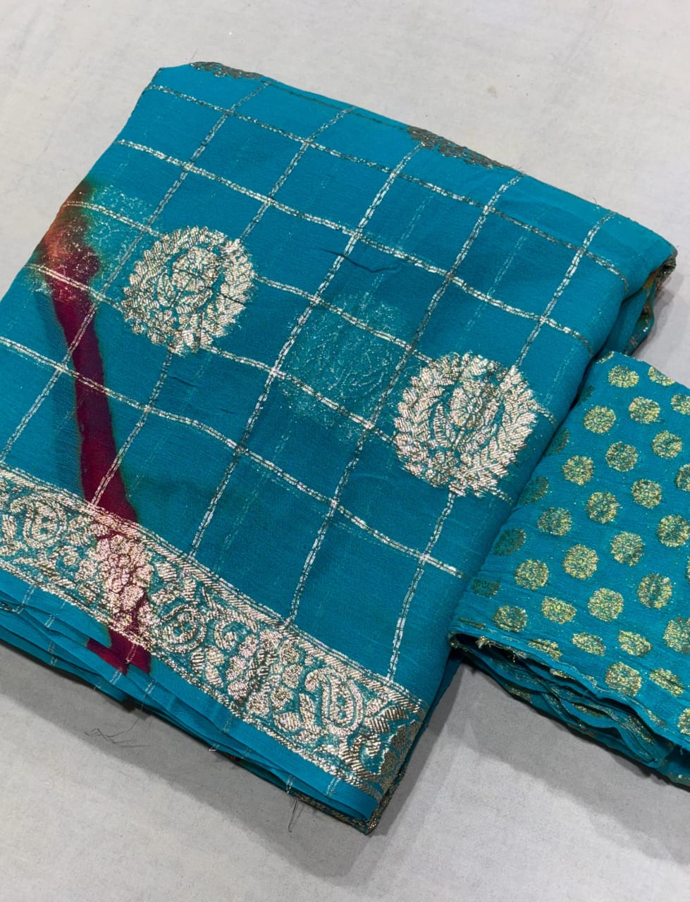Pure  jorhat fabric with beautiful Jaipuri  bandej  malti shades lahriya  all over and hand Malti daing  zari havvy raning bp suppr saree