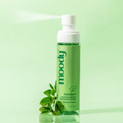 AcneXpert Skin Clarifying Face Mist With Green Tea & Niacinamide