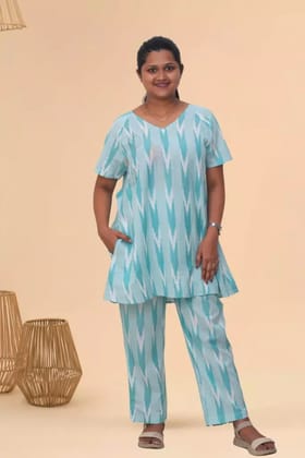 Tisser Ikat Cord Set