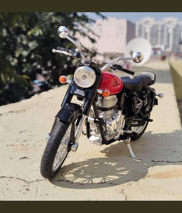 Royal Scale Model 350 Motorcycle Toy – Pull Back Action, Freewheels Collectable Made in India (Multicolor)