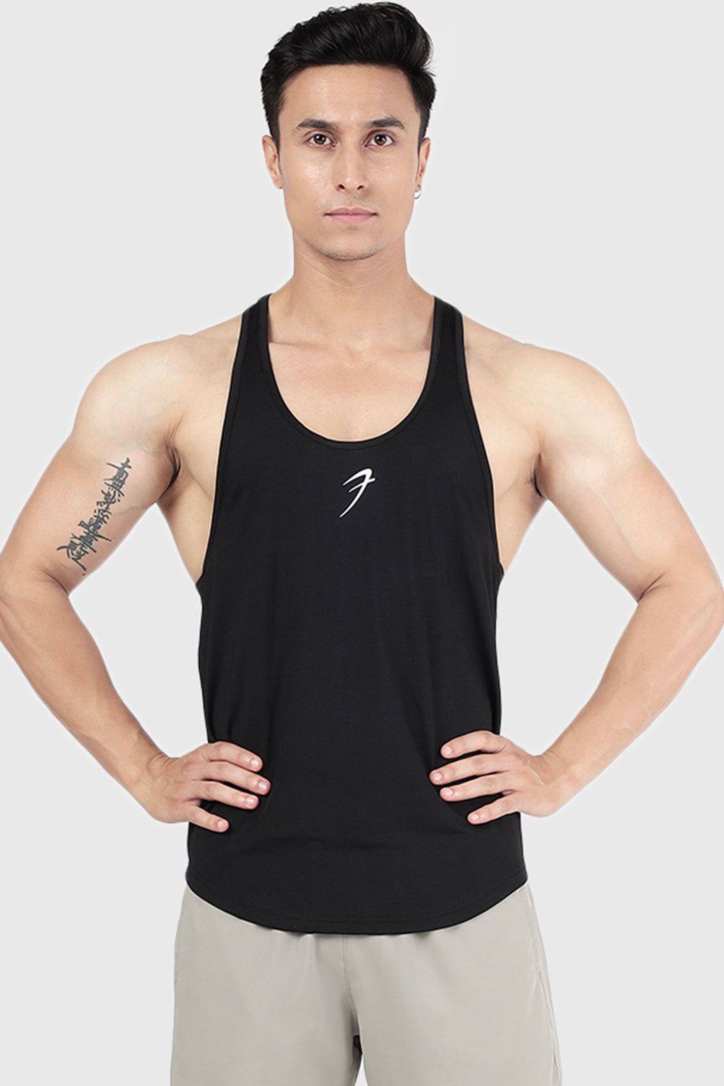 Surge Stringer Black-XXL