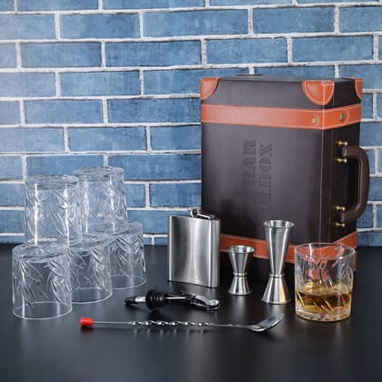 Portable Bar Set of 6 Whiskey Glass Bar Kit