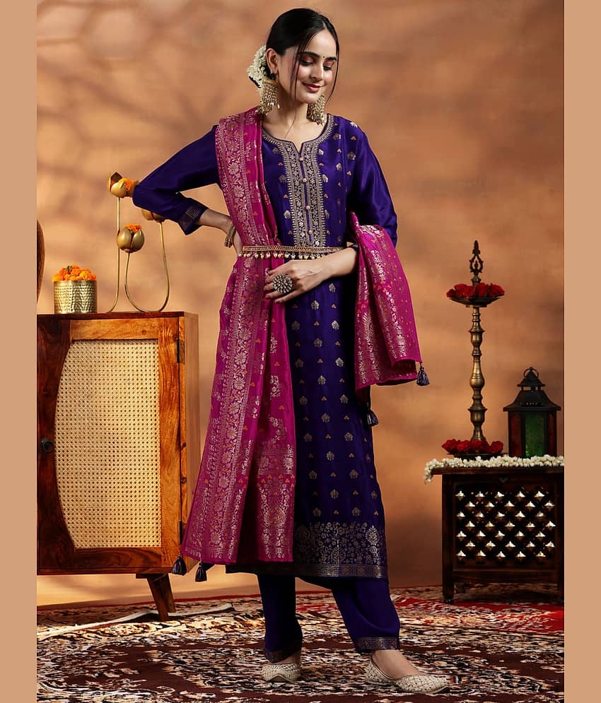 Niza Fashion Women Banarasi Embroidered Straight Kurti With Pants ( Purple )