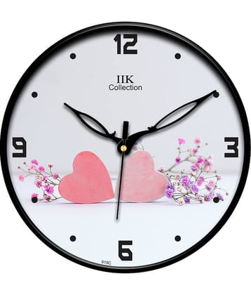 IIK COLLECTION - Circular Analog Wall Clock