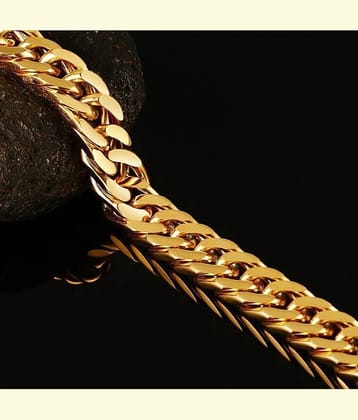 The Jewelbox Gold Stainless Steel Bracelets