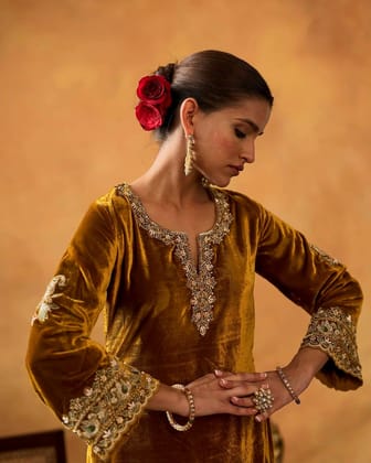 Shiv Textiles Women's Yellow Velvet Suit Set with Dupatta Size XL Sequence Work Party Wear Ethnic Ensemble Premium Winter Fashion Traditional Indian Outfit Ready to Wear