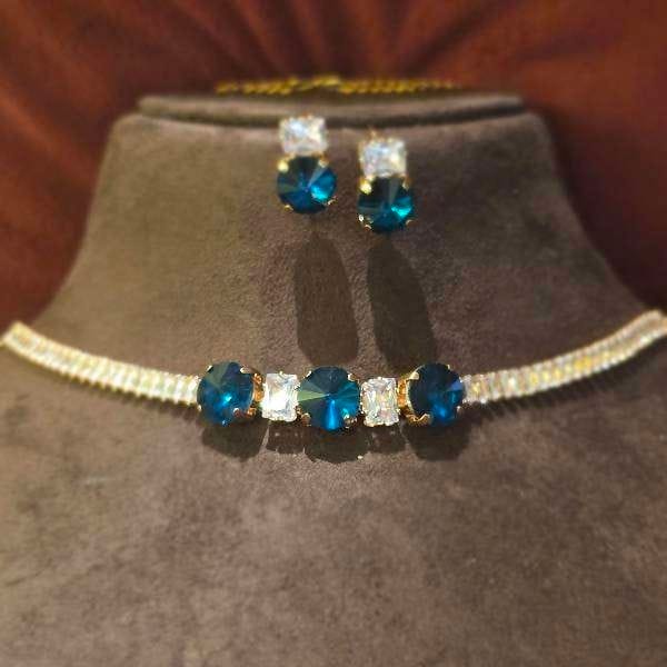 coordinated jewelry set