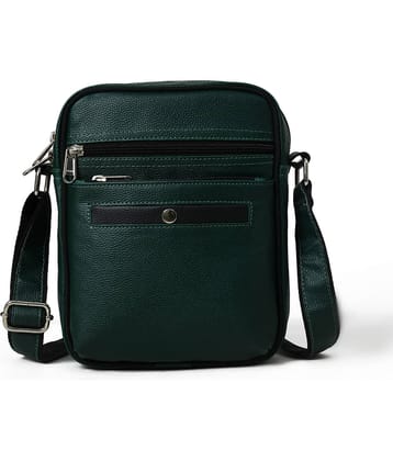MATRICE - Green Solid Messenger Bag
