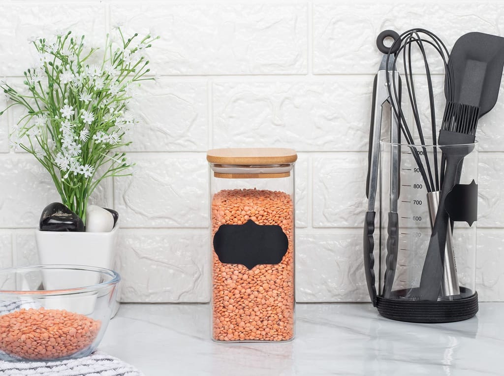 Femora Borosilicate Glass Bamboo Lid Air Tight Jar - 700 ML