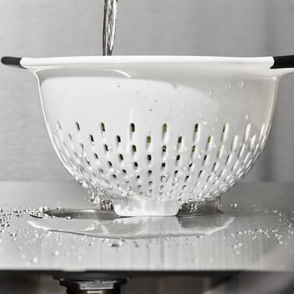 Oxo Gg Plastic Colander
