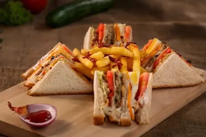 Cheese Veg Sandwich [2 Pieces]