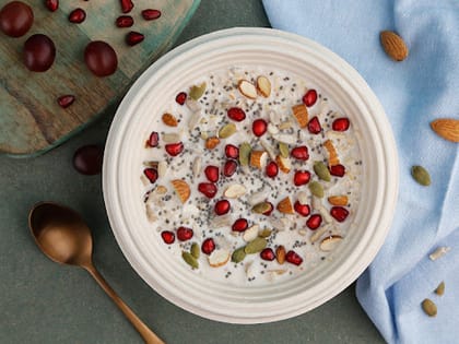 Exotic Fruits & Nuts Oatmeal Bowl