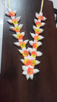Cotton garland (Haar)