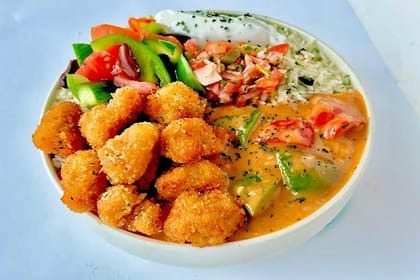 Crisp Smokey Nashville Chicken Bowl