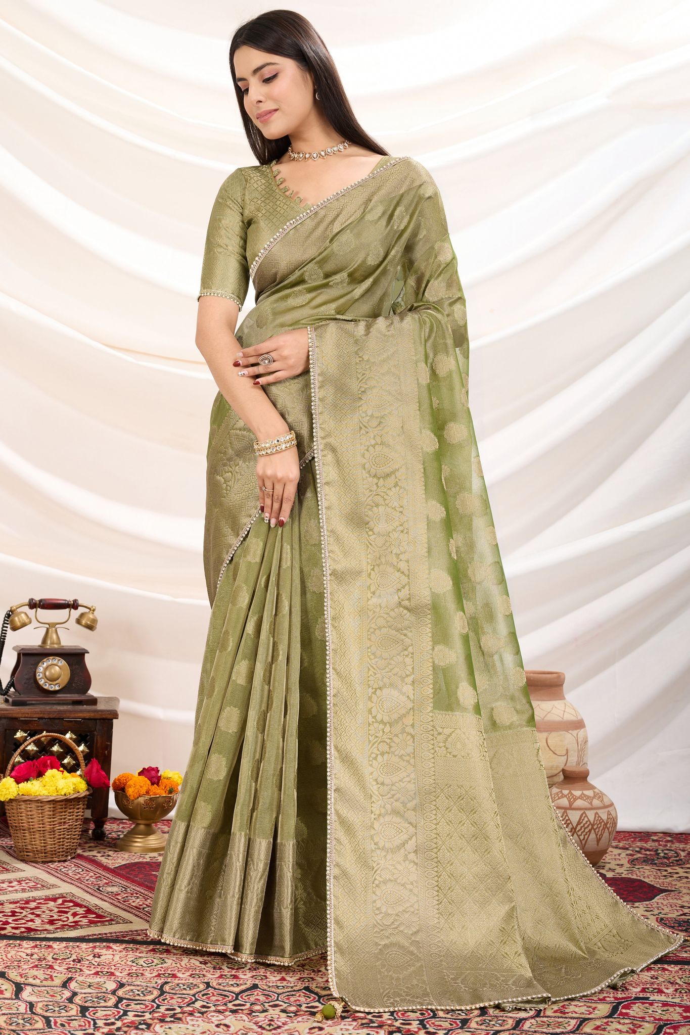 Pink Woven Crush Tissue Saree