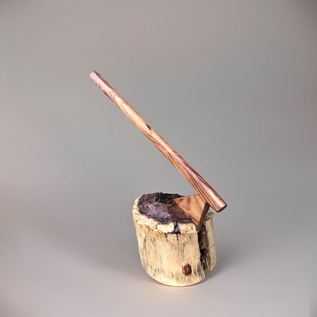 Wooden Art Wood Working Handcrafted Showpiece in Natural Colour