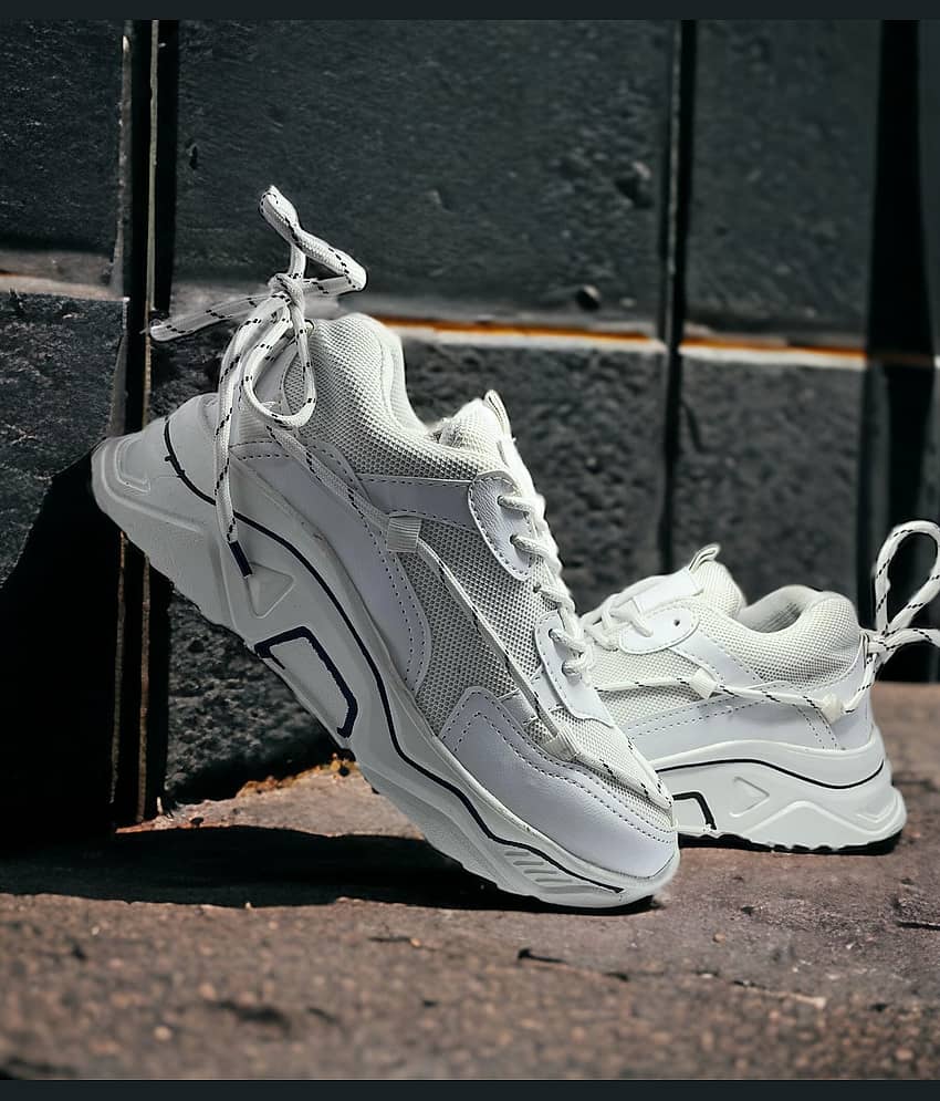 Fabbmate White Women's Sneakers