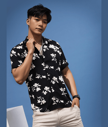 Rigo Rayon Slim Fit Printed Half Sleeves Men's Casual Shirt - Black ( Pack of 1 )