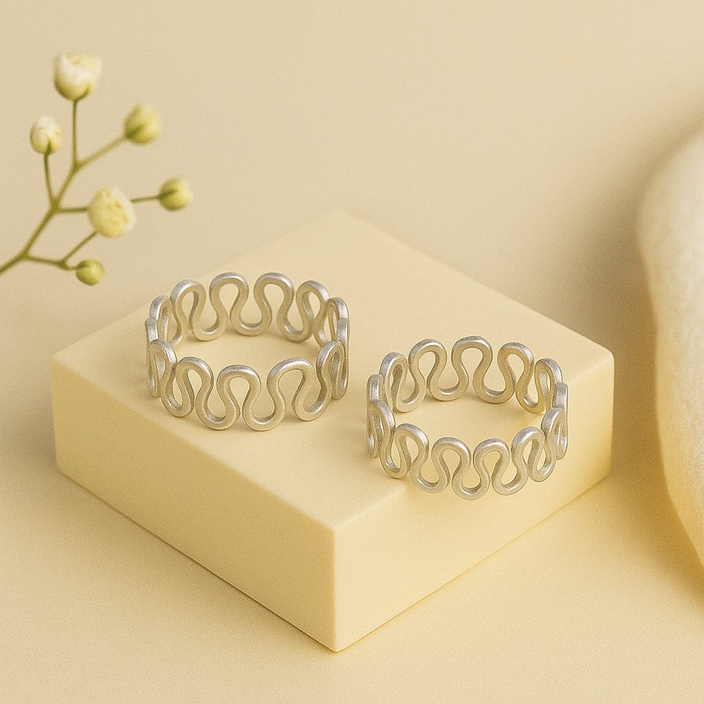 92.5 Sterling Silver Cursive Toe Ring (Pair)