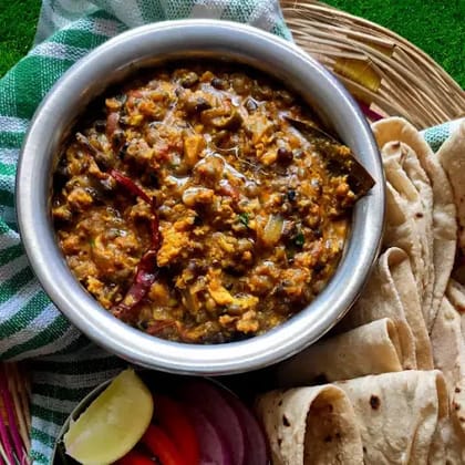 Dhaba Style Roti - Egg Chicken Tadka